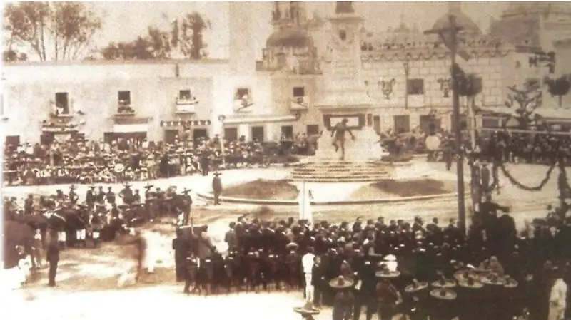 Monumento Antiguo Corregidora